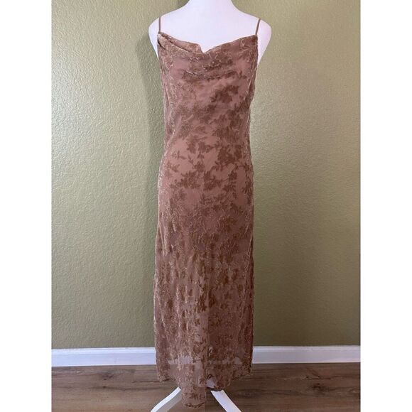 Vici Women's S Cami Strap Cowl Maxi Slip Dress Neutral Brown Tan Floral Applique - Picture 1 of 9